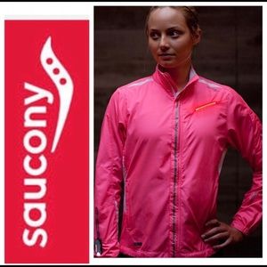 Saucony Lightweight Neon Pink Running Jacket